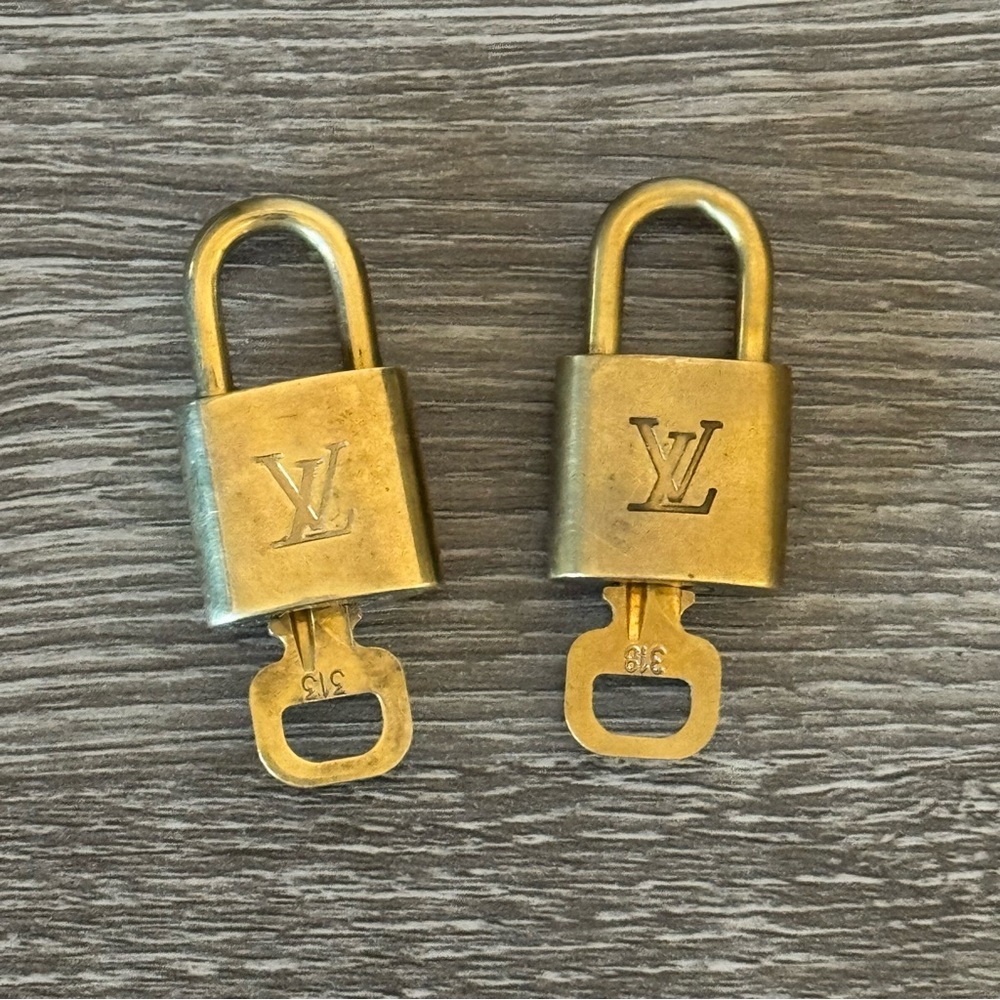 Louis Vuitton Brass Padlock and Key - #313 or #318